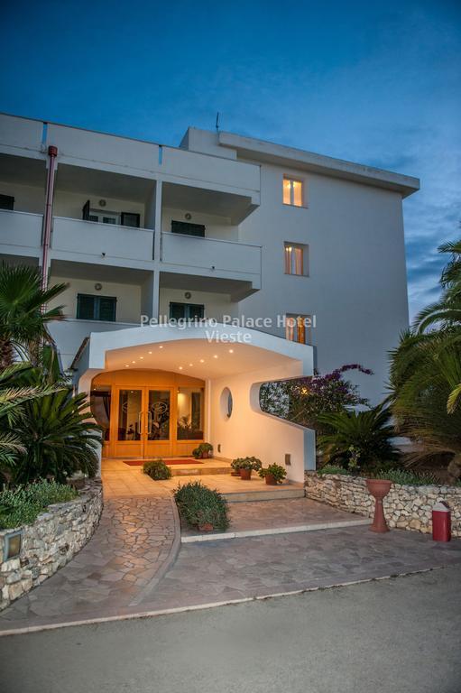 Pellegrino Palace Hotel Vieste Exterior photo